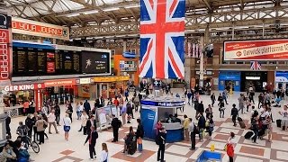 A Walk Through The London Victoria Station London England [upl. by Ydennek108]