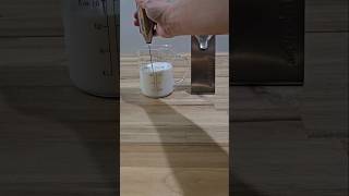 Aerolatte Handheld Milk Frother [upl. by Luna]